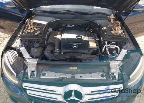 2016 Mercedes-Benz Glc 300 from USA, damaged, VIN WDC0G4JB8GF103560